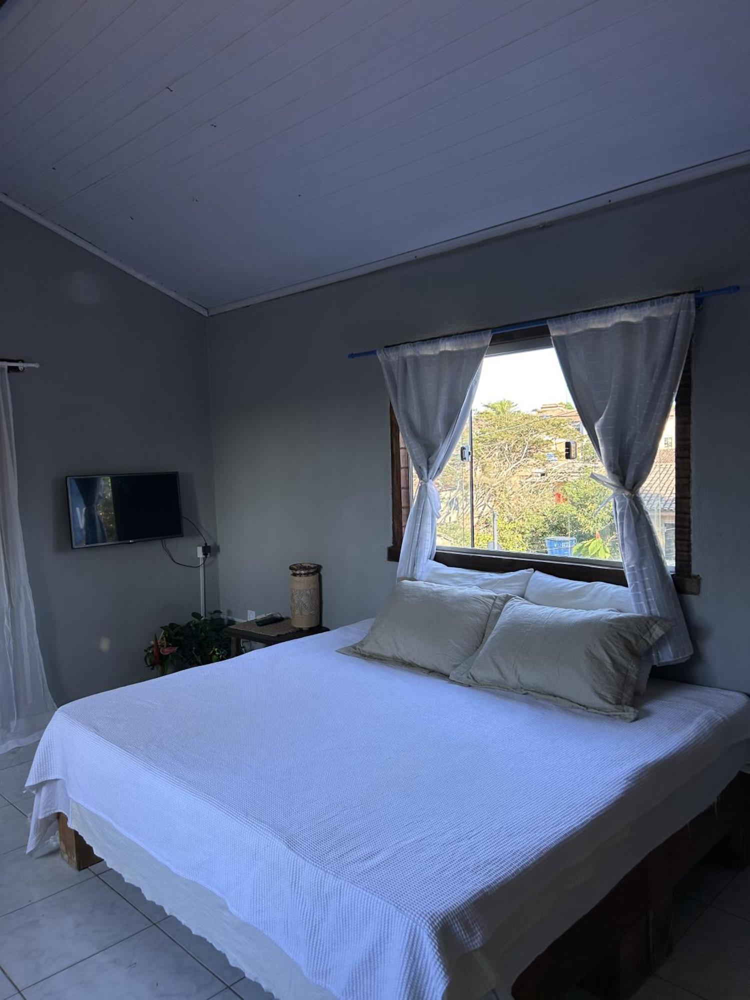 Casa Privativa Aconchegante Em Arraial D'ajuda - 1 Com 2 Camas, Cozinha E Banheiro Apartment